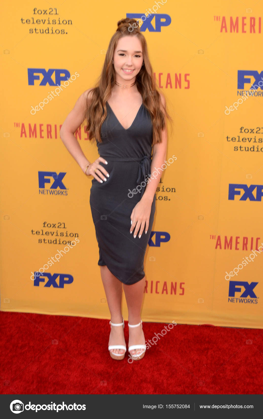 Actress Holly Taylor – Stock Editorial Photo © Jean_Nelson #155752084