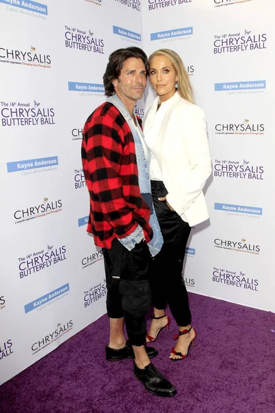 Greg lauren, elizabeth berkley — Fotografia de Stock