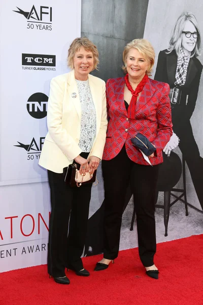 Diane English, Candice Bergen — Photo