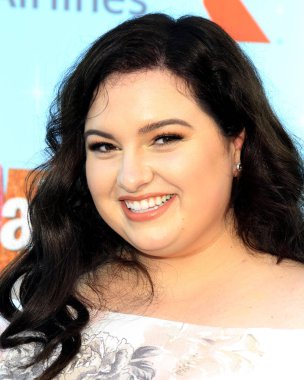 aktris Maddie Baillio