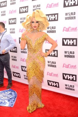 Cynthia Lee Fontaine at the RuPauls Drag Race Season 9 Finale Taping clipart