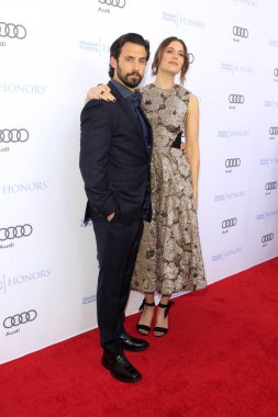 Milo Ventimiglia, Mandy Moore 