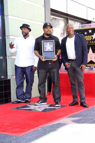 William Loshawn Calhoun Jr aka Wc, Ice Cube, John Singleton — Photo