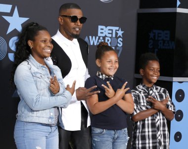 Jamie Foxx, Konuklar 2017 Bet Ödülleri'nde