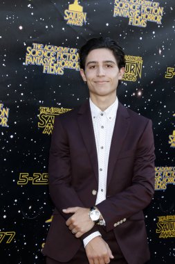 Lorenzo James Henrie 
