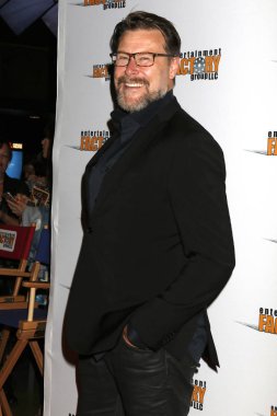 aktör Dean Mcdermott 