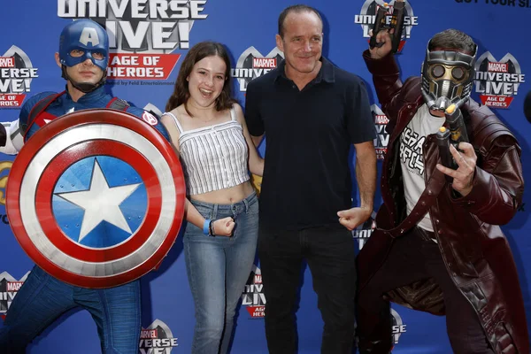 Captain America, Stella Gregg, Clark Gregg, Star-Lord — Stockfoto