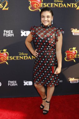 aktris Laurie Hernandez