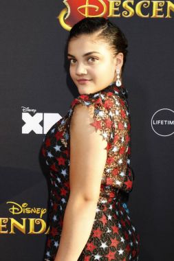 aktris Laurie Hernandez