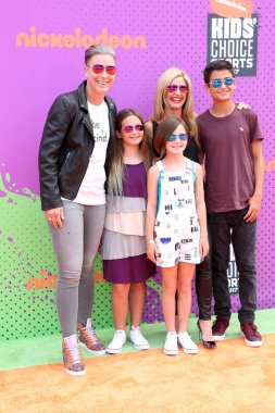 Abby Wambach, Glennon Doyle Melton, Konuklar