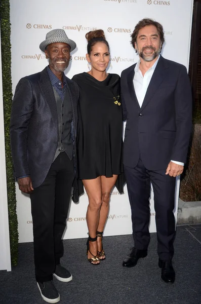 Don Cheadle, Halle Berry, Javier Bardem — Stockfoto