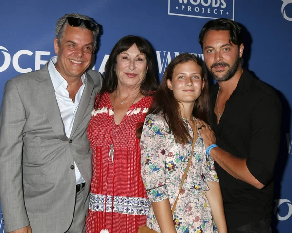 Danny Huston, Anjelica Huston, Stella Huston, Jack Huston — Stockfoto