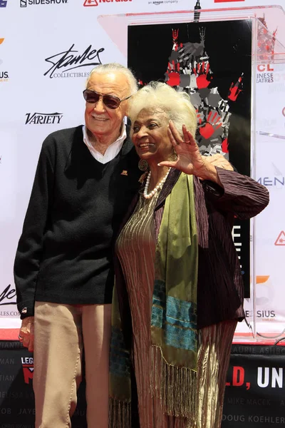 Stan Lee, Nichelle Nichols — Foto de Stock