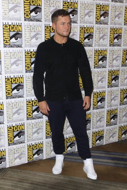 aktör Taran Egerton