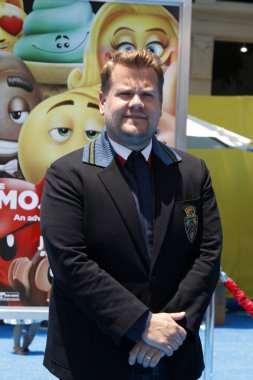 aktör James Corden