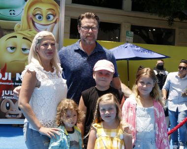  Tori Spelling, Dean Mcdermott, çocuk