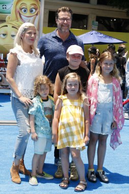  Tori Spelling, Dean Mcdermott, çocuk