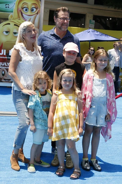  Tori Spelling, Dean Mcdermott, çocuk
