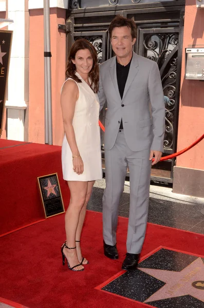 Amanda Anka, Jason Bateman — Foto de Stock