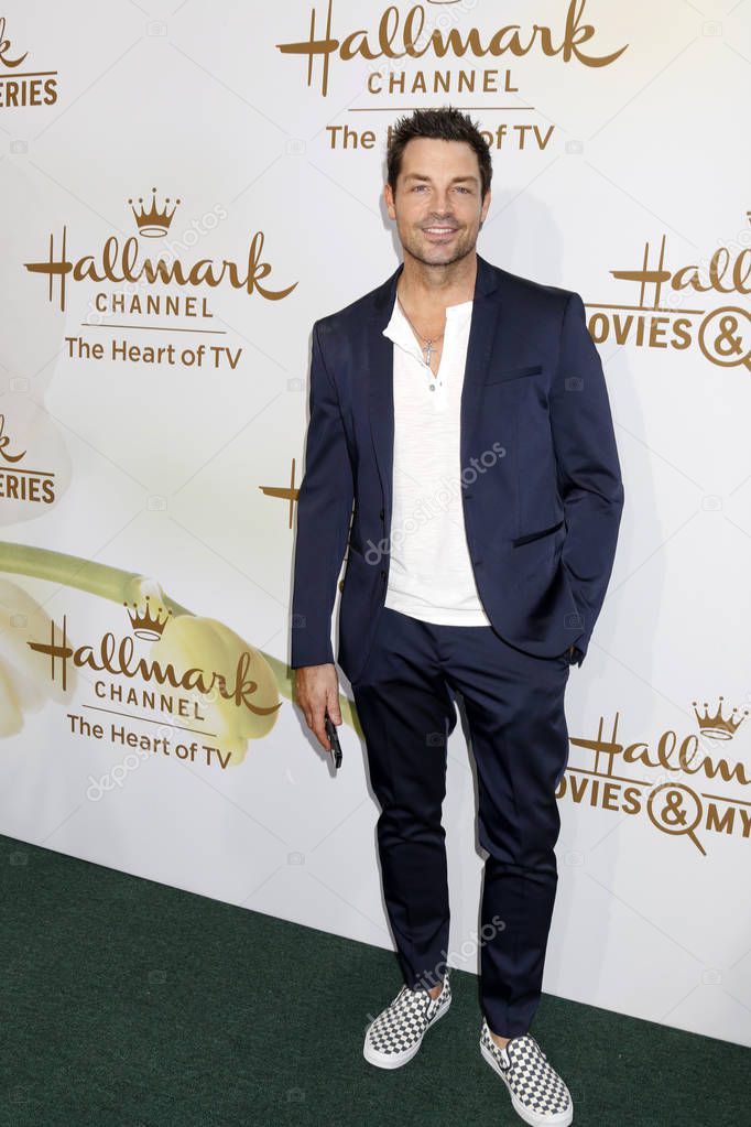 Actor Brennan Elliott – Stock Editorial Photo © Jean_Nelson #161772832