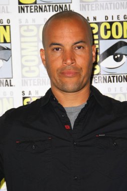 aktör Coby Bell 