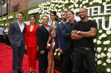 Alex Russell, Lina Esco. Peter Onorati, Stephanie Sigman, Jay Harrington, Kenny Johnson, Shemar Moore