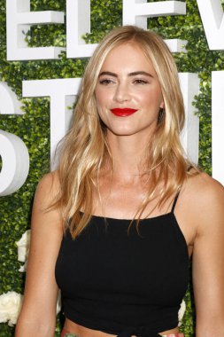 aktris Emily Wickersham 