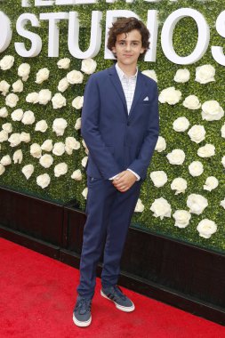  Jack Dylan Grazer