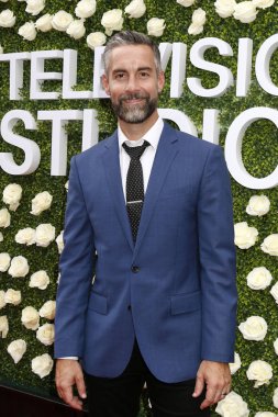 aktör Jay Harrington