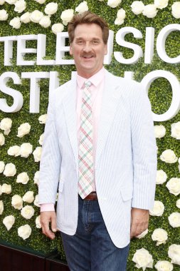  Aktör Peter Gardner 