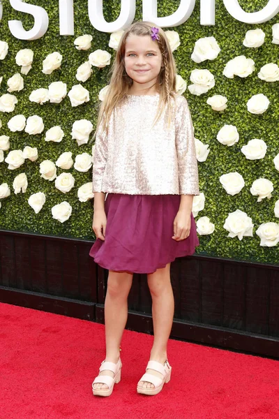 aktris Reagan Revord