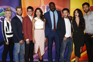Anne Heche, Mike Vogel, Tate Ellington, Sofia Pernas, Demetrius Grosse, Natacha Karam, Noah Mills