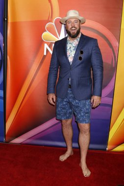 aktör Chris Sullivan