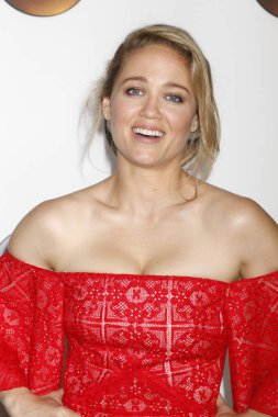 aktris Erika Christiensen