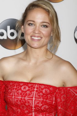 aktris Erika Christiensen