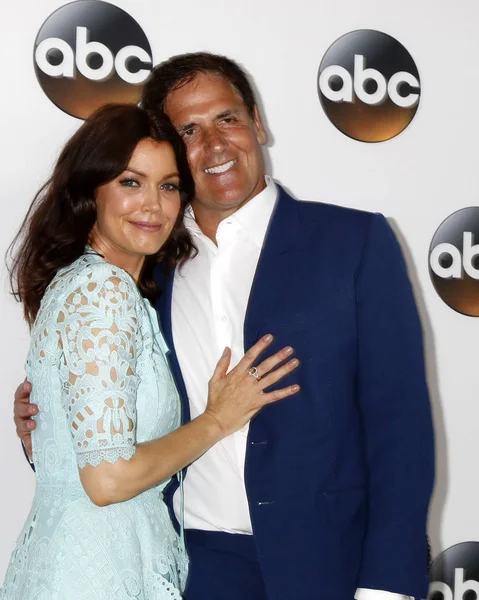  Bellamy genç, Küba işaretlemek