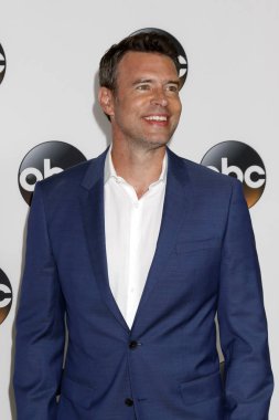 aktör Scott Foley