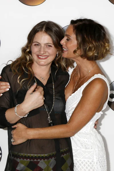 Willow Anwar, Gabrielle Anwar