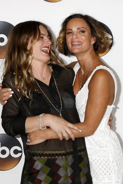 Willow Anwar, Gabrielle Anwar