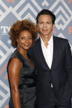Karin Gist, Benjamin Bratt 