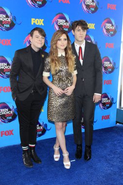 Jamie Sierota, Sydney Sierota, Echosmith grubun Noah Sierota