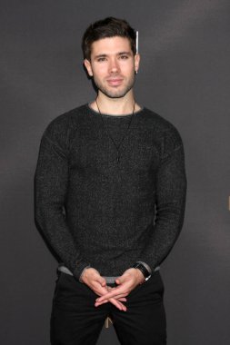  aktör Kristos Andrews