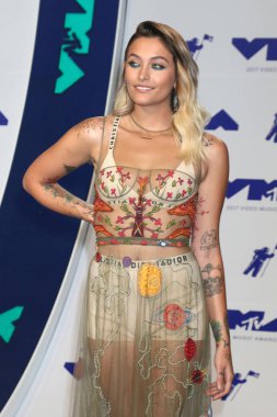 modeli Paris Jackson