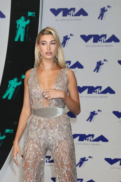 Model Hailey Baldwin — Stockfoto