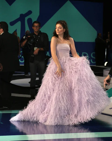 Lorde 2017 Mtv Video Müzik Ödülleri'nde