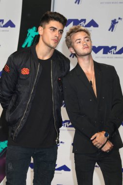 Jack Gilinsky, Jack Johnson, Jack ve Jack 