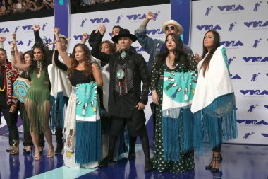 Tabu, Konuklar 2017 Mtv Video Müzik Ödülleri'nde