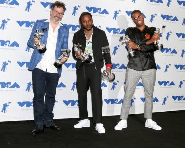 Ücretsiz Dave Meyers, Kendrick Lamar, Dave