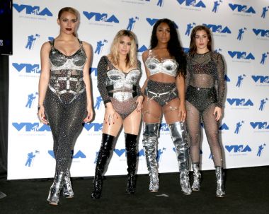 Dinah Jane, Ally Brooke, Normani Kordei, Lauren Jauregui, beşinci uyum 