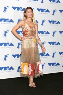 modeli Paris Jackson 